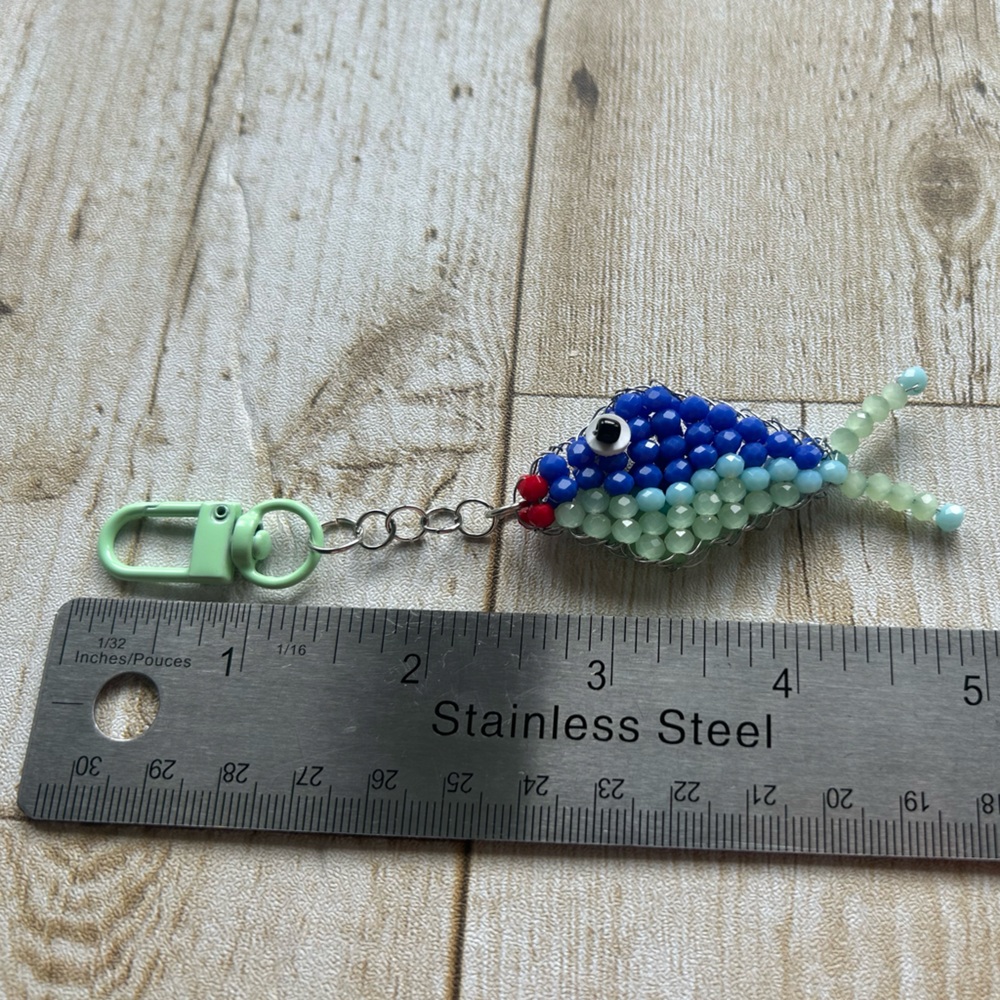 Beaded Fish Keychain / Charm - Picture 3 of 4